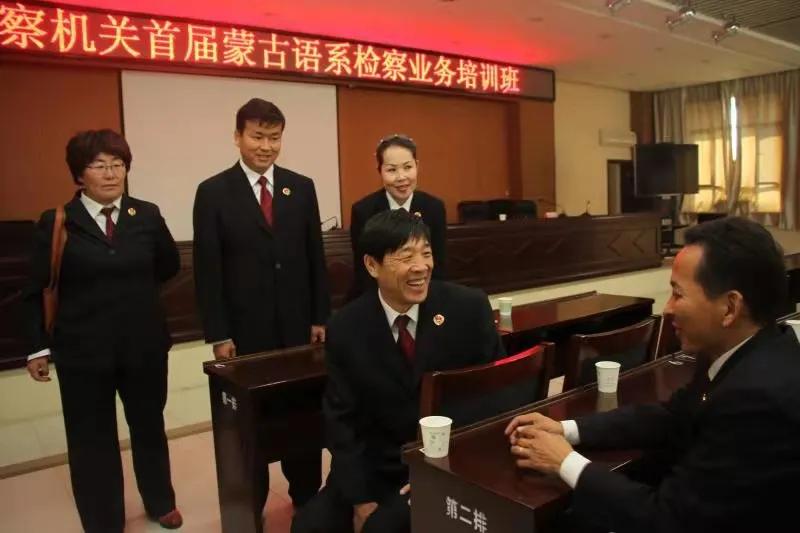 从“门外汉”到蒙汉双语检察业务专家型人才，他让公益诉讼更具北疆特色